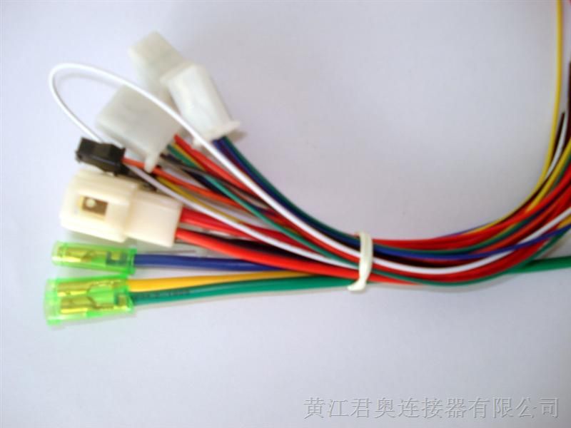 专业绝缘纸裁切设备:宏展科技引领行业新高度(图1)